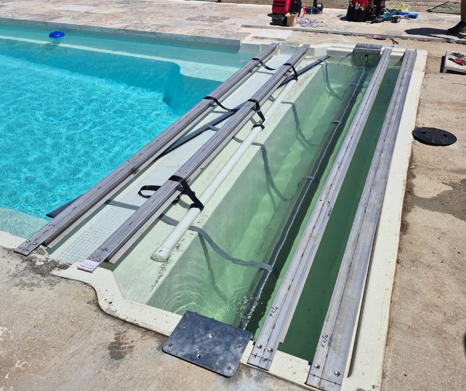 Roller installed in pit and submerged