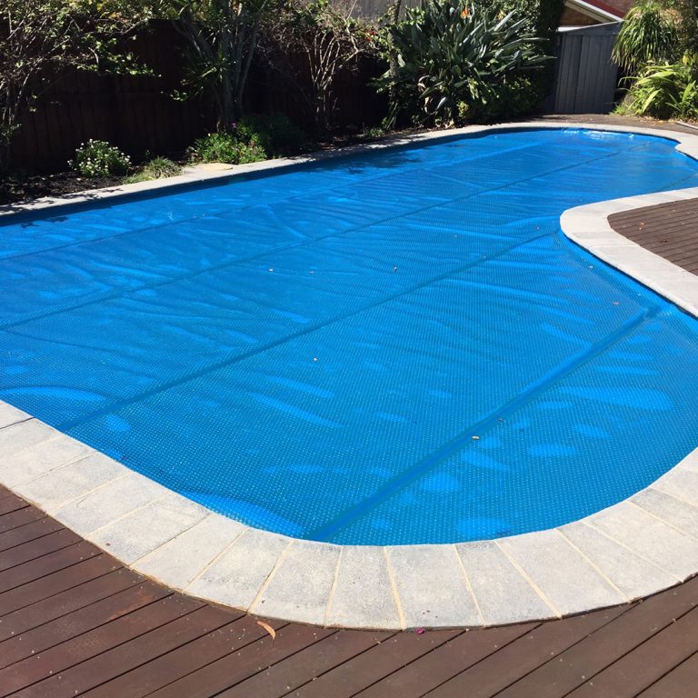 Curvy pools are a breeze for our installers.