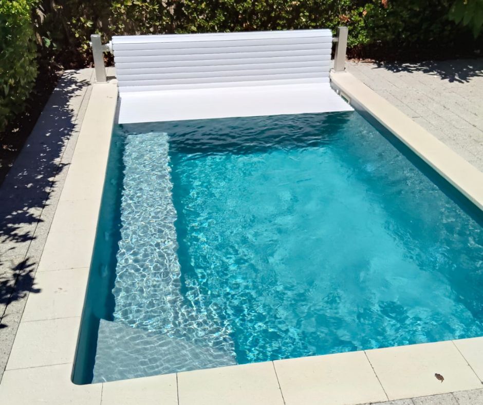 PVC White Slat Hard Pool Cover